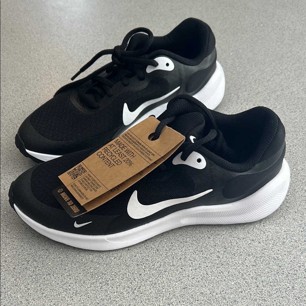 Nike Black and White Sneakers